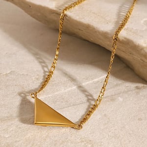 1 Piece Simple Daily Style Triangle Shape Stainless Steel  Gold Color Women's Pendant Necklace h5 